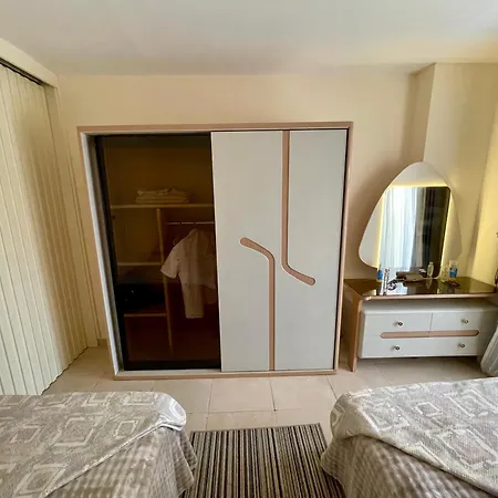 Tiba Golden Chalet With Pool View Steps From Sea